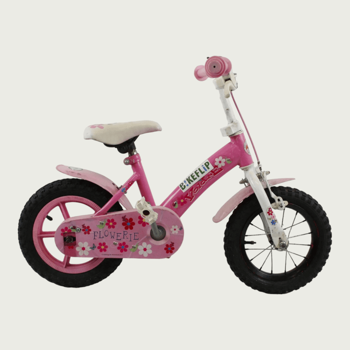12.121 - BikeFlip, 12 inch kinderfiets, roze kinderfiets, veilige peuterfiets, handrem, terugtraprem, zijwieltjes, kabelslot