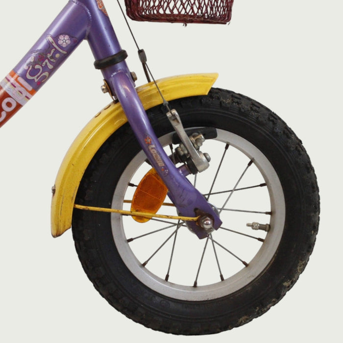 12.129 - BikeFlip, 12 inch kinderfiets, Loekie fiets, kleurrijke kinderfiets, mandje voorop, zijwieltjes, terugtraprem