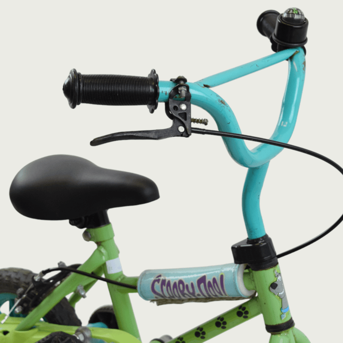 12.169 - BikeFlip, 12 inch groene fiets, kinderfiets, groene fiets, terugtraprem, handrem, zijwieltjes, kabelslot