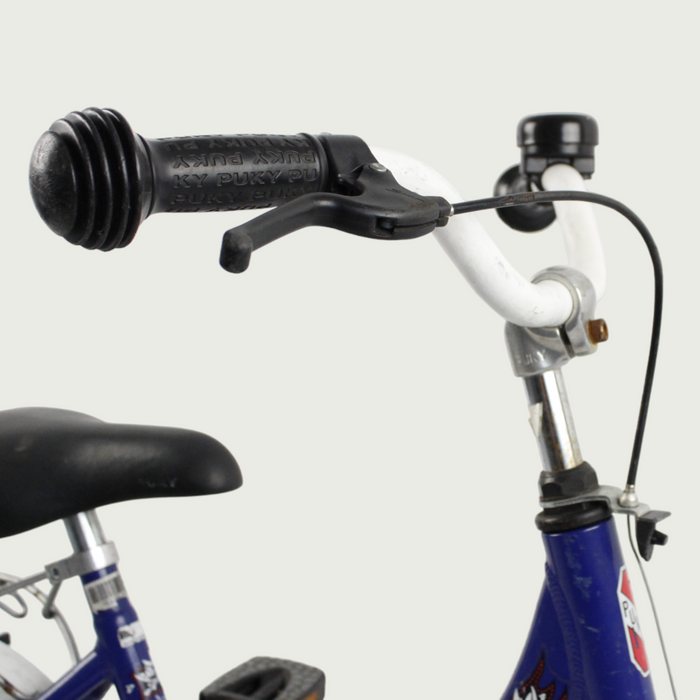 12.21 - BikeFlip, 12 inch, lengte kind: 85-100 cm, terugtraprem, handrem, geen versnellingen, kabelslot, blauw fiets