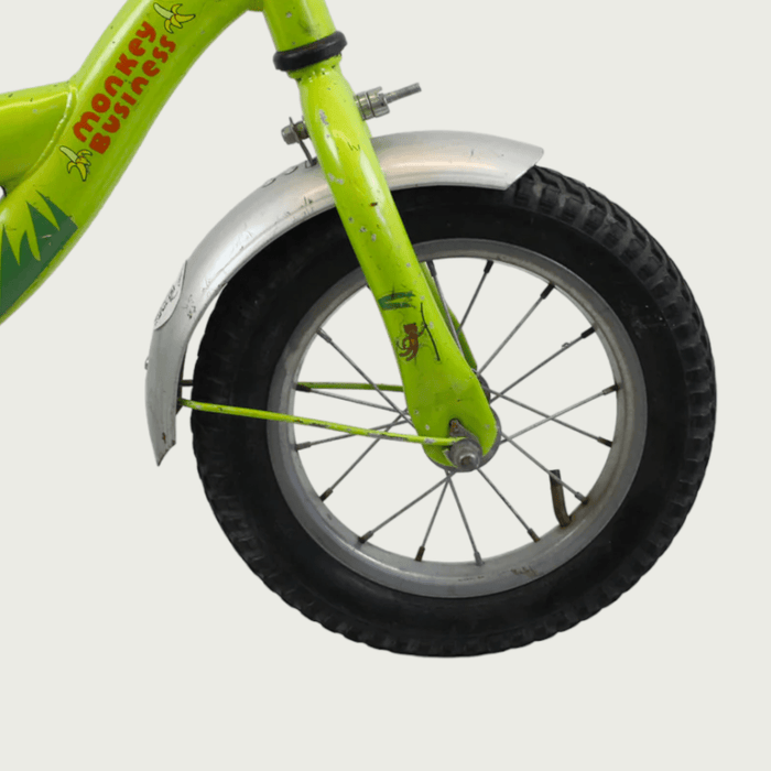 12.28 - BikeFlip, groen, jungle thema, lengte kind: 85-100 cm, terugtraprem, geen versnellingen, kabelslot, geen verlichting