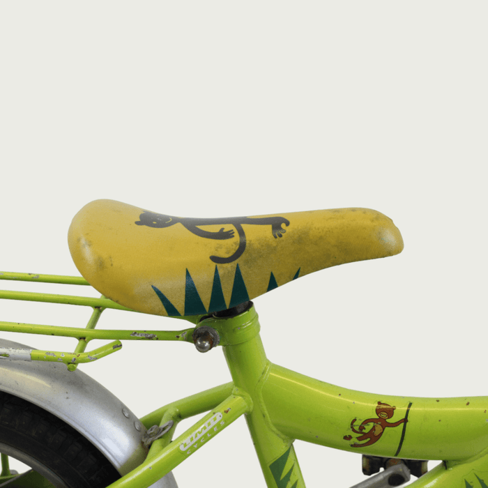 12.28 - BikeFlip, groen, jungle thema, lengte kind: 85-100 cm, terugtraprem, geen versnellingen, kabelslot, geen verlichting