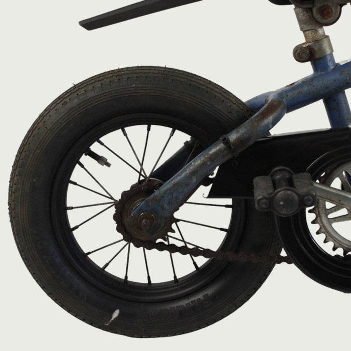 12.66 - BikeFlip, kinderfiets, 12 inch, blauw, tijgerprint handvaten, terugtraprem, geen versnellingen, kabelslot, stevig