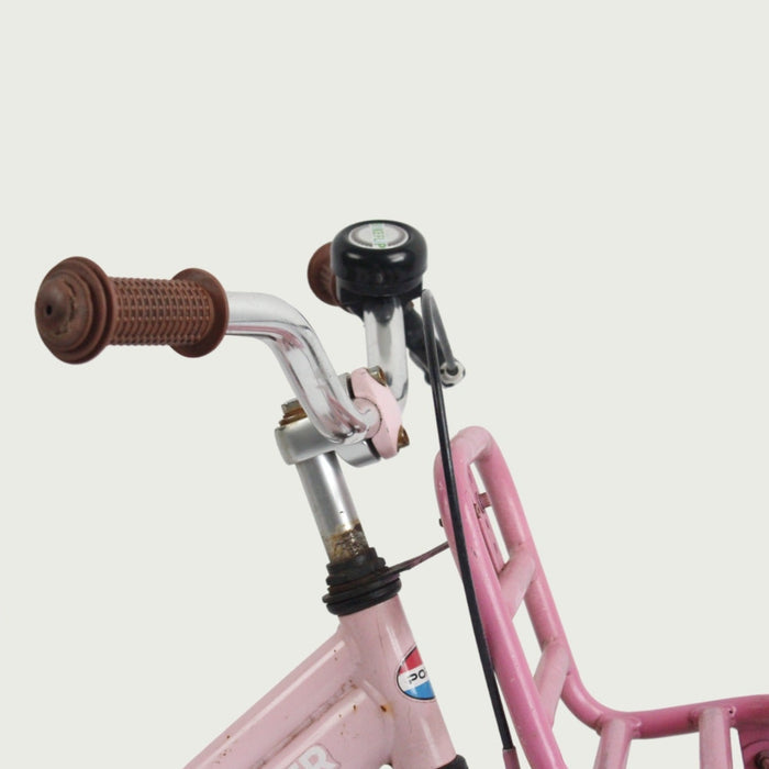 14.13 - BikeFlip, 14 inch kinderfiets, roze met rekje, terugtraprem, handrem, geen versnellingen, kabelslot, stoer
