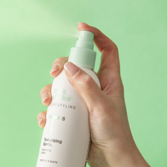 milk_shake Lifestyling Texturising & Bodifying Spritz 200ml